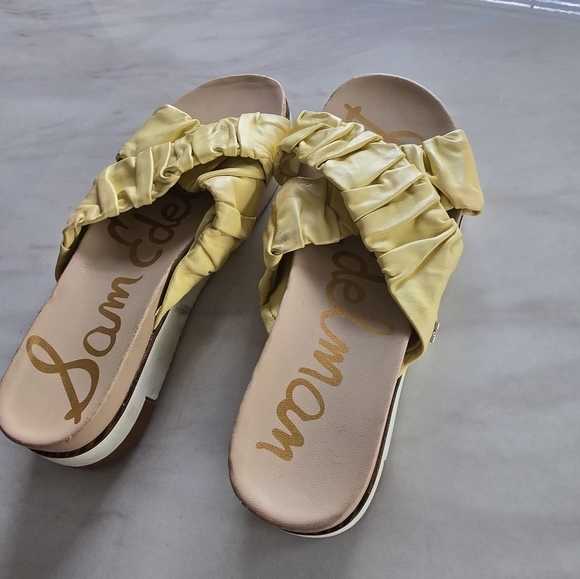 Sam Elderman Sandal Womens Sz 7 Gold Slippers Aliana Sport Comfort Flaw - Picture 4 of 15